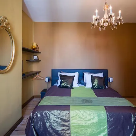 Azee Bed & Breakfast Ostend